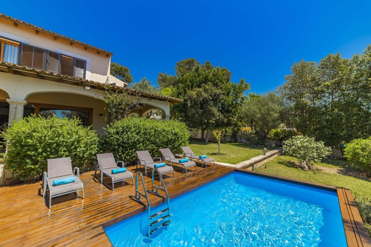 Villa Alcanada Garden Alcudia  Exterior photo